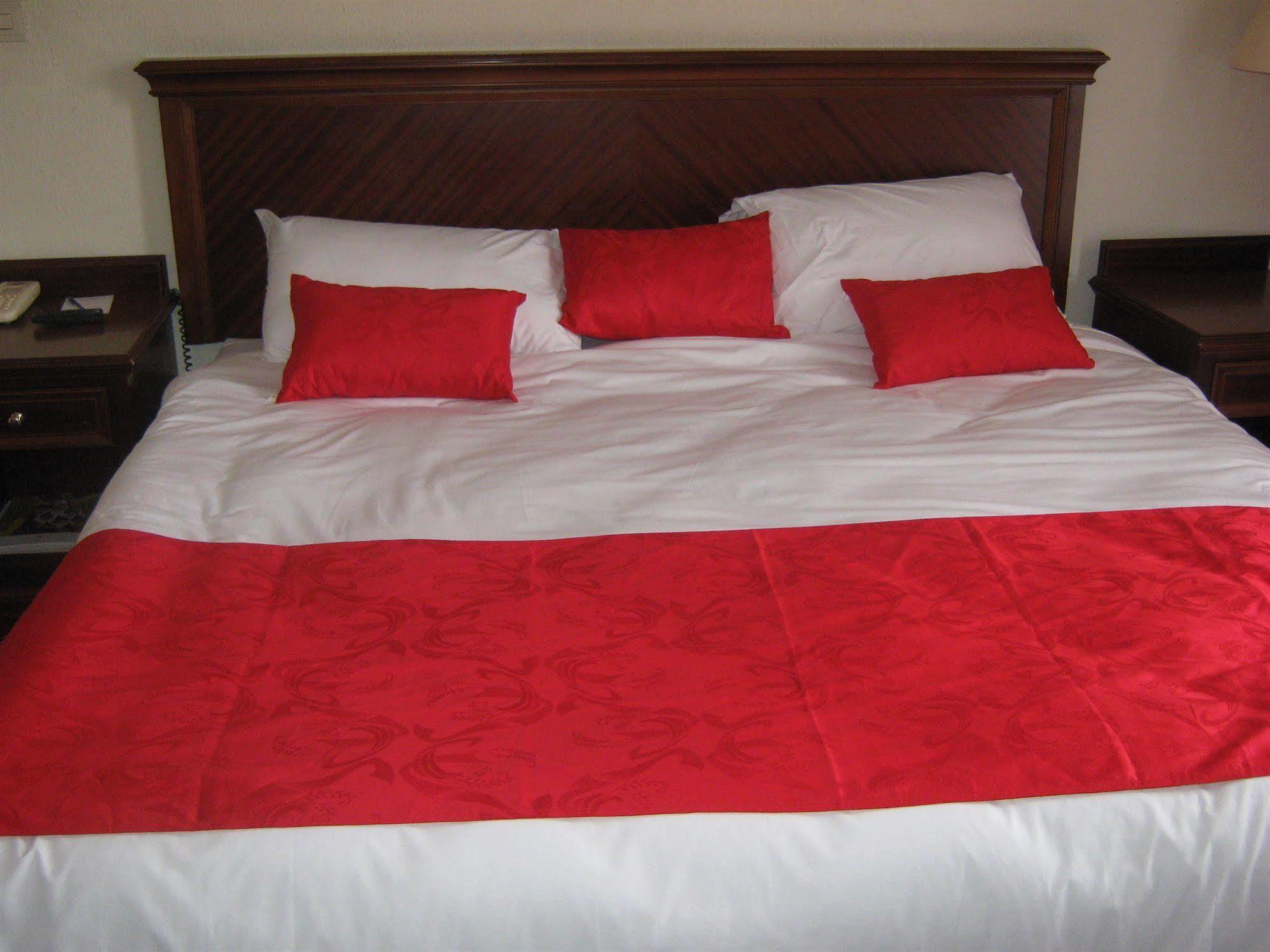Marasa Umubano Hotel คิกาลี ภายนอก รูปภาพ
